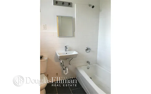 Rented by Douglas Elliman | media 16