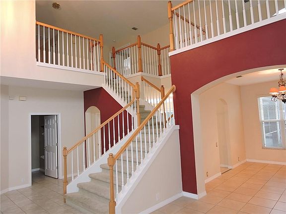 4th image of 9212 Meadow Lane Ct