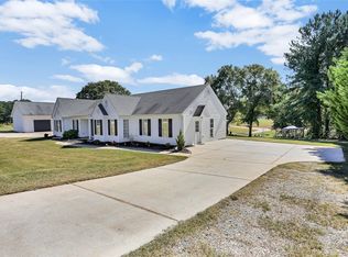 990 Levi Ln, Westminster, SC 29693