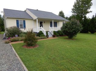 155 Deep Landing Rd, Tappahannock, VA 22560