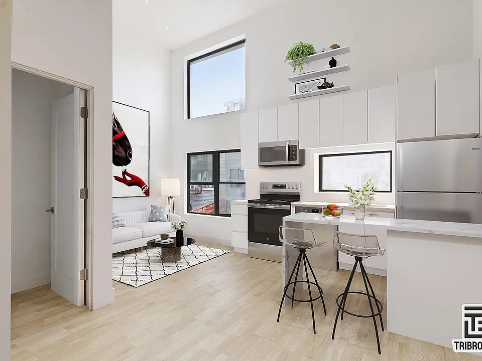 417 Lorimer St #1L
