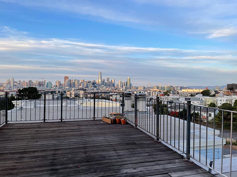 Private Deck