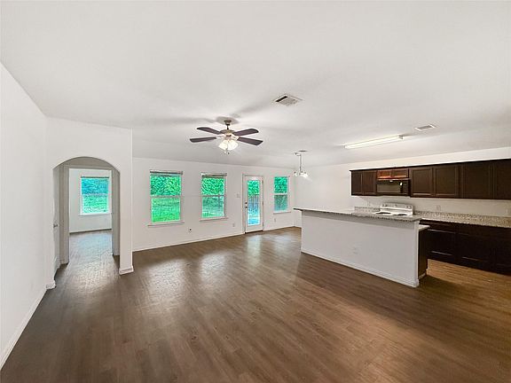 3rd image of 114 County Road 3554