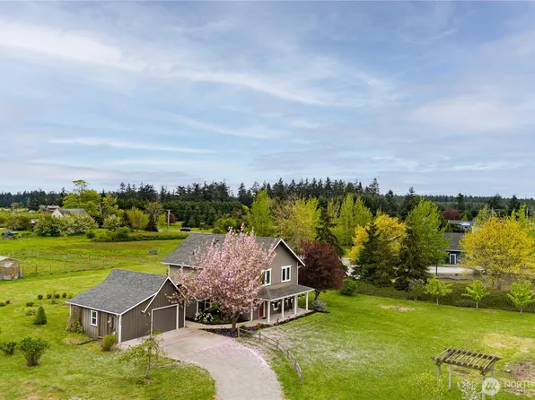 325 W Morris Road, Coupeville, WA 98239