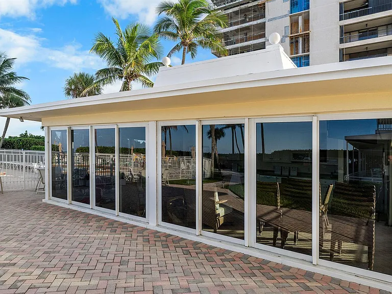 500 Ocean Dr #E-2D — Photo 45