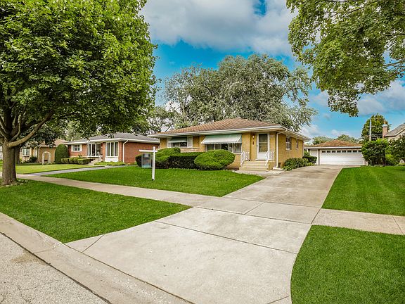2nd image of 1017 N Wilshire Ln