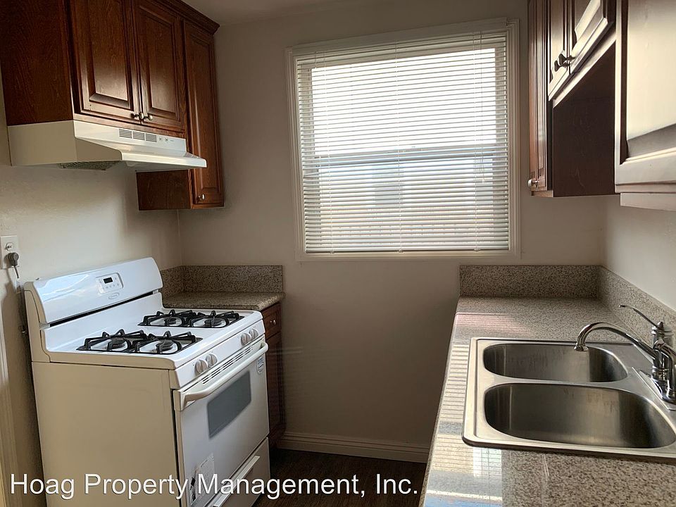 1st image of 4327 Elm Ave APT 2