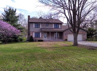 8322 Braun Rd, Red Bud, IL 62278