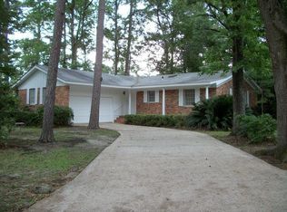 2209 Woodlawn Dr, Tallahassee, FL 32303