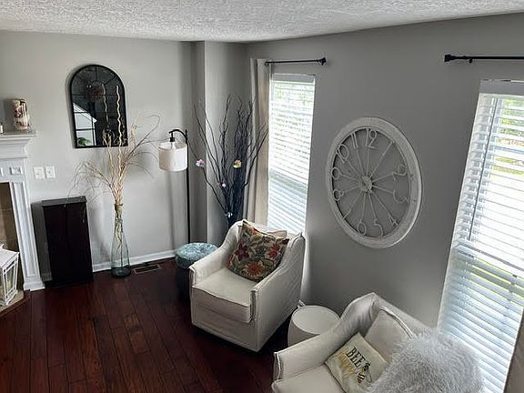 4th image of 6451 Lakearbor Dr