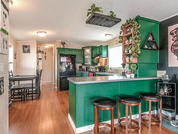 5th image of 9960 Wilson St #19
