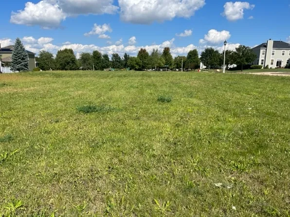 1130 Coneflower Cir #236, Sugar Grove, IL 60554