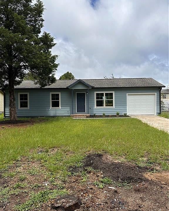 1st image of 3330 E Royal Ct