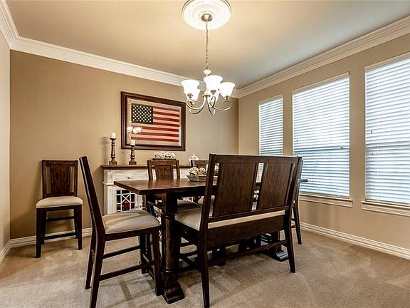 5th image of 525 Partridge Dr