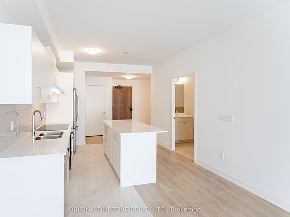 5th image of 1035 Southdown Rd #605