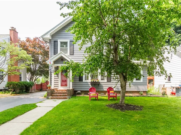 30 Burwell Rd, Rochester, NY 14617