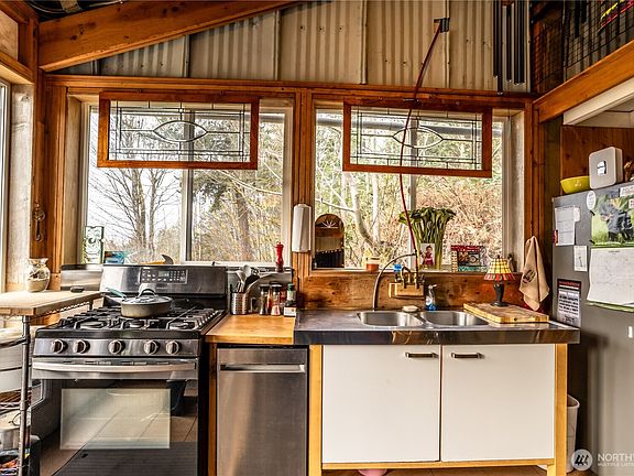 4th image of 5450 Reese Hill Road