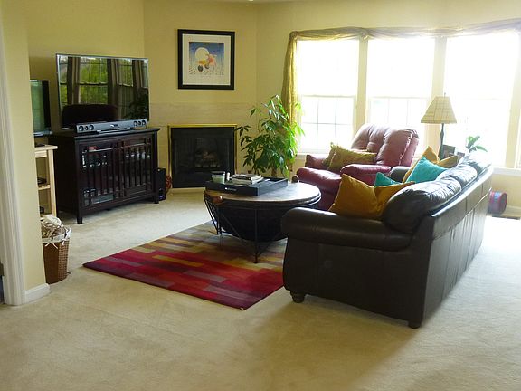GAS FIREPLACE AND WINDOW BAY