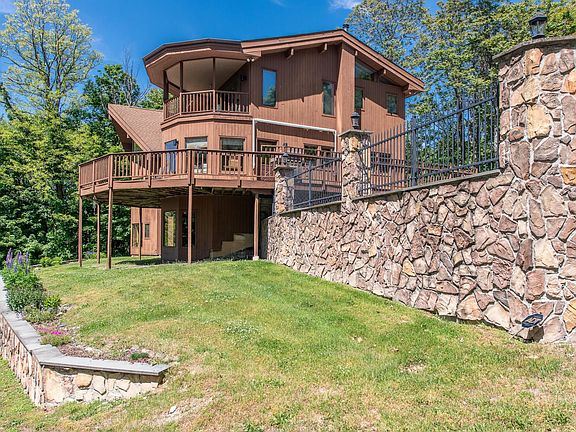 98 Old Albany Post Rd-large-005-006-98 Old Albany Post Rd5-1493x1000-72dpi.jpg