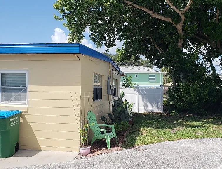 432 Jefferson Ave — Photo 8