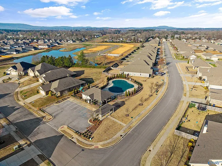 280 Falcon Ridge Dr — Photo 36