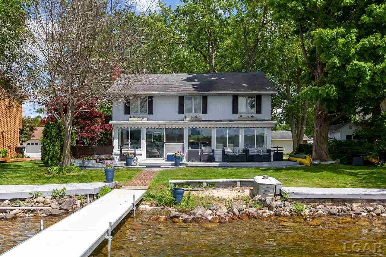 4402 Shady Dr, Manitou Beach, MI 49253 Zillow