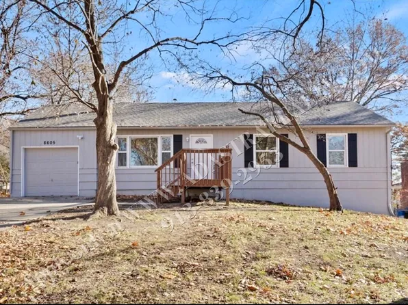 8605 Spring Valley Rd, Raytown, MO 64138