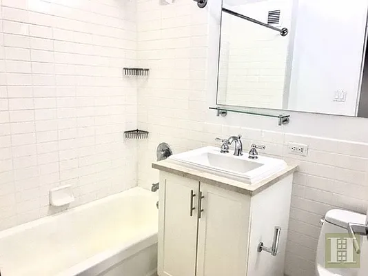 Rented by Halstead Real Estate | media 40