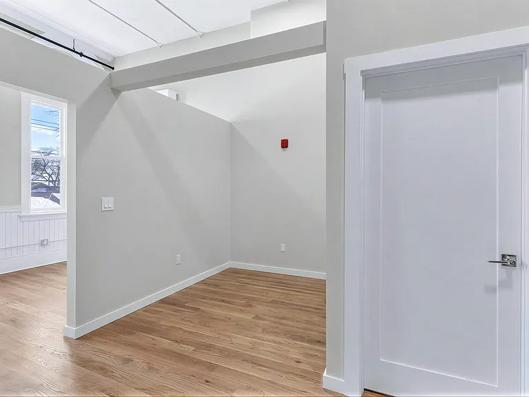 72 Kendrick Ave #101 — Photo 23