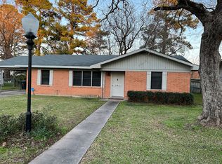 121 Kaffie Dr, Natchitoches, LA 71457