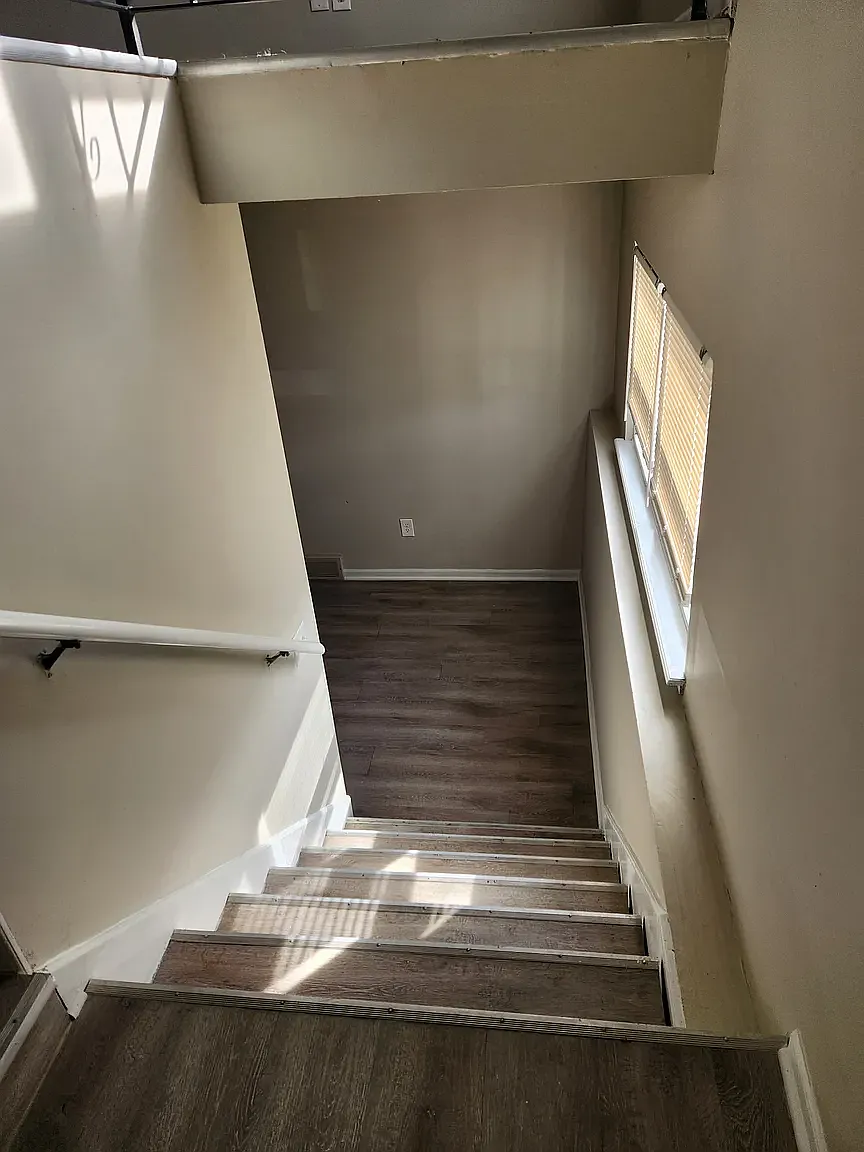 2 bed, 1.5 bath, 1508 sqft, $1,450 — Photo 3