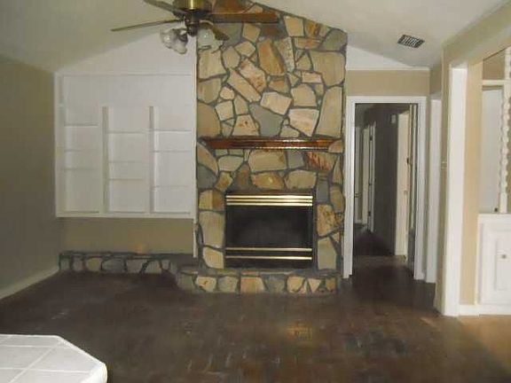 3rd image of 4367 W Birchwood Dr