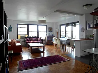 Rented by Level Group