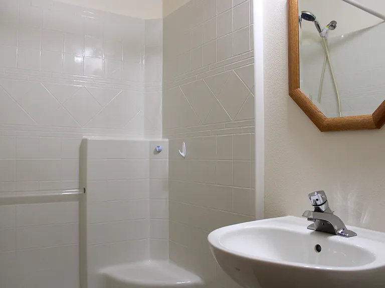 1231 McKittrick St #1 — Photo 9