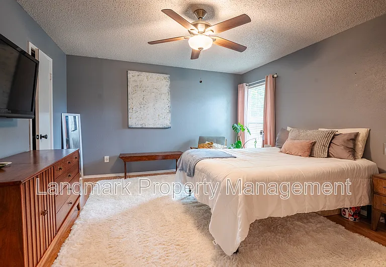 1903 Spies Springs Ct — Photo 17