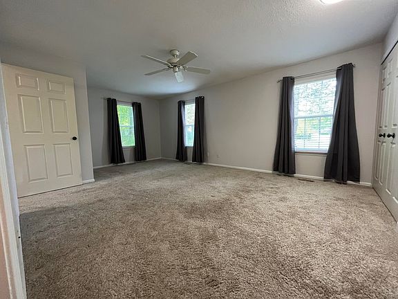 4th image of 306 Butler Ct