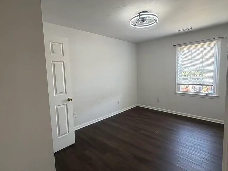 4905 Windbrooke Ct — Photo 18