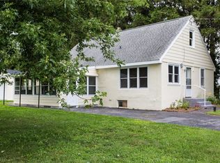 210 Drexler St, Liverpool, NY 13088
