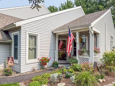 11 Cobble Court, Clifton Park, NY, 12065