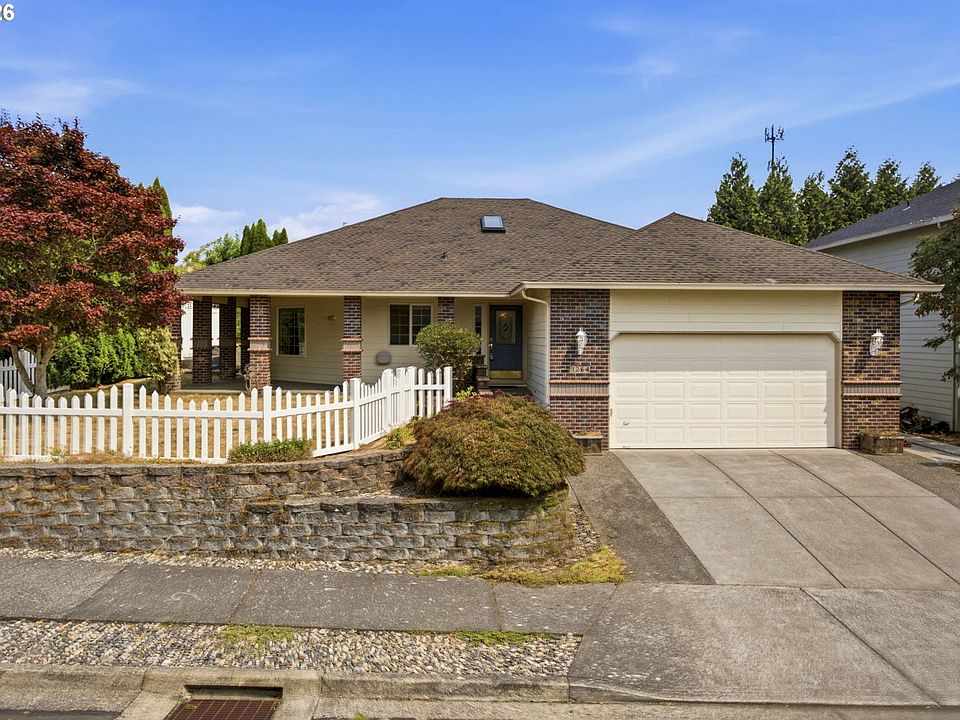 1st image of 1264 SE Larch Way