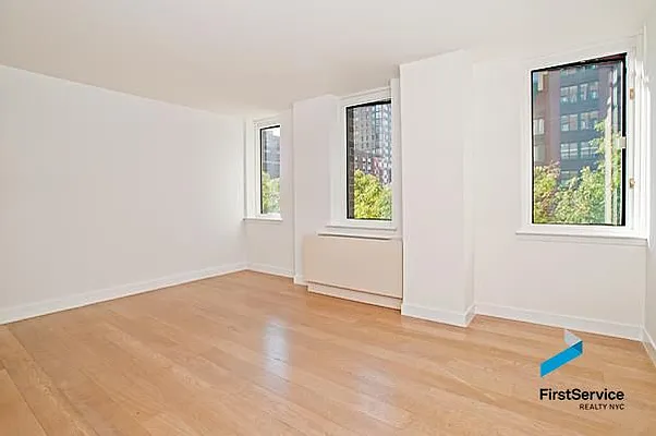 Rented by FirstService Realty (legacy) | media 9