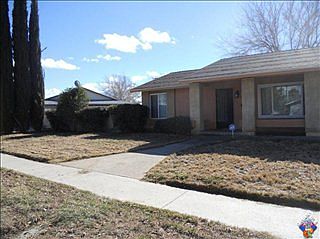 2nd image of 570 Woodington Dr