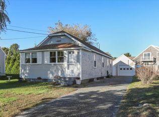 126 Commerce Rd, Barnstable, MA 02630