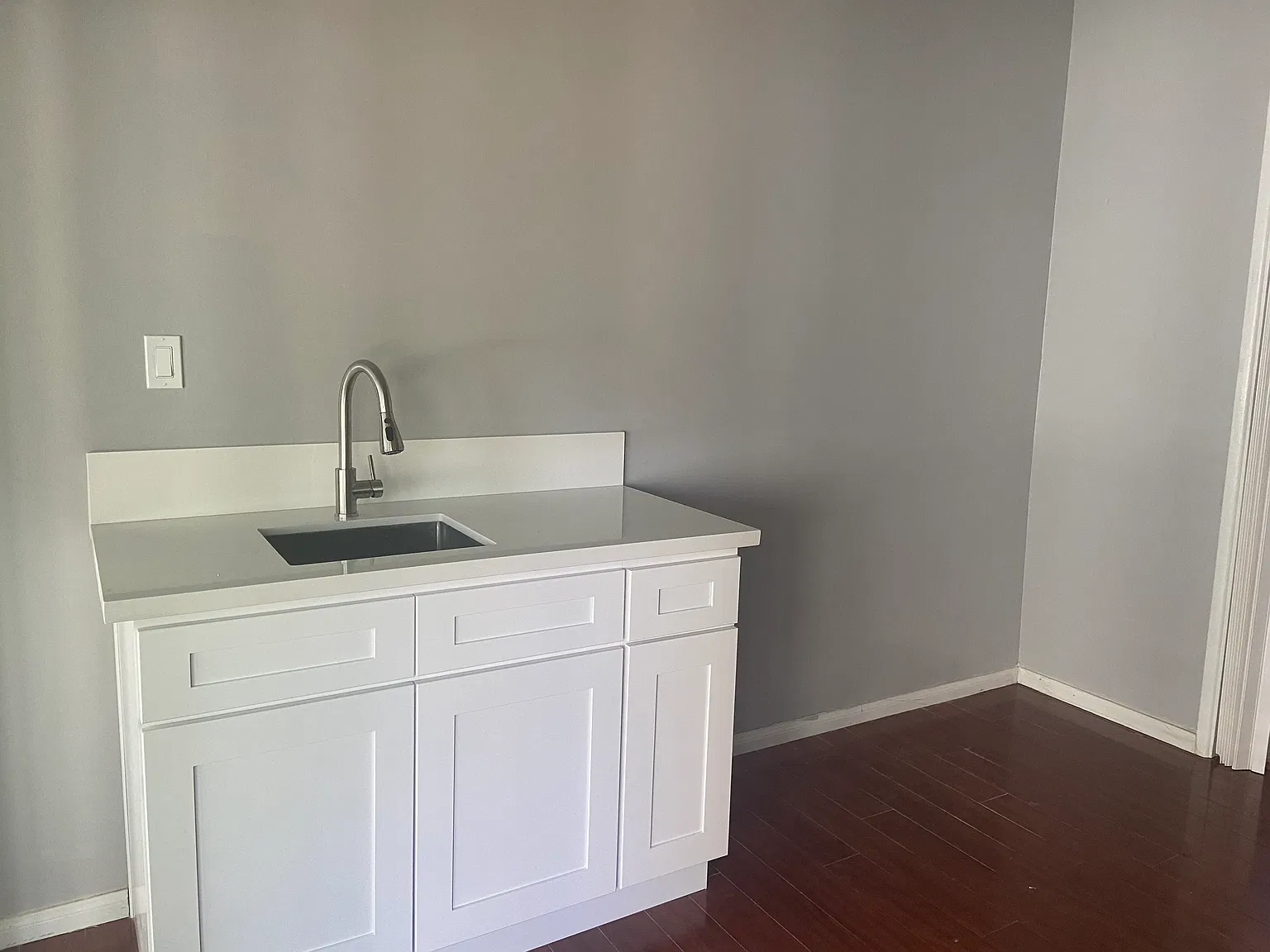 2 bed, $1,400 — Photo 2