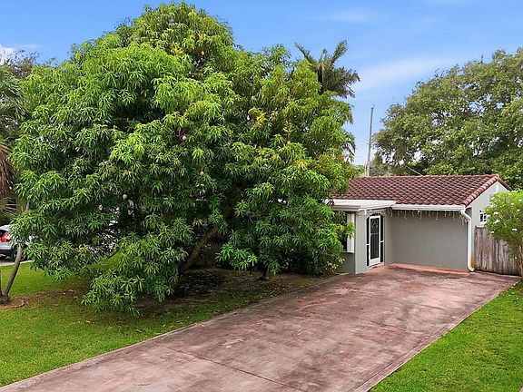 4th image of 1208 N 31st Ave #0