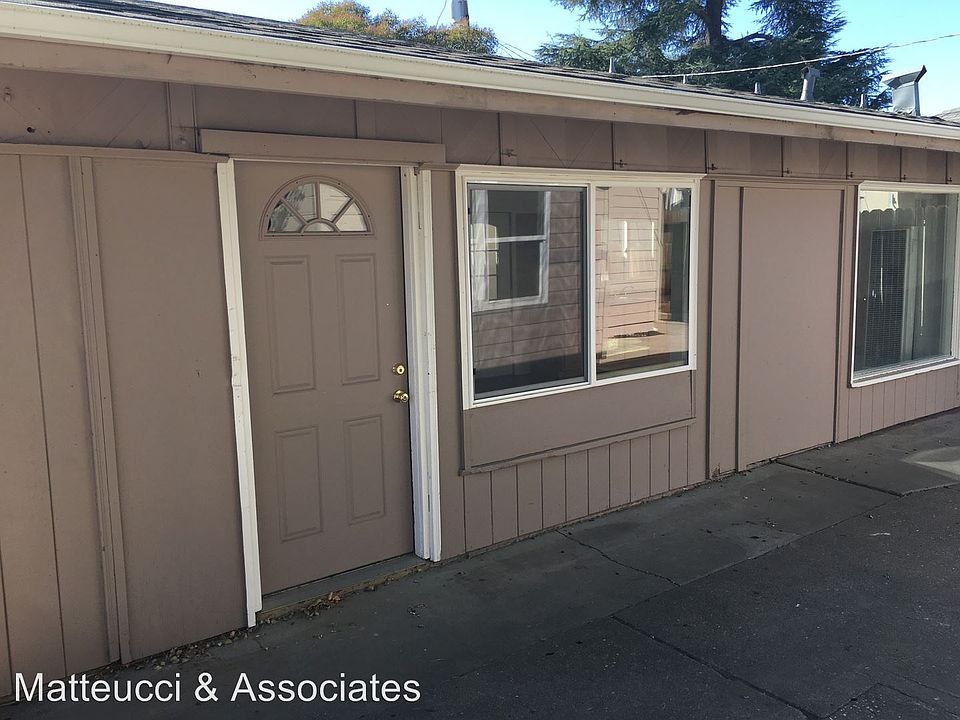 1st image of 2613 N Pershing Ave