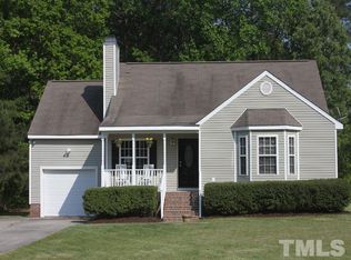 125 Cherrylaurel Dr, Youngsville, NC 27596