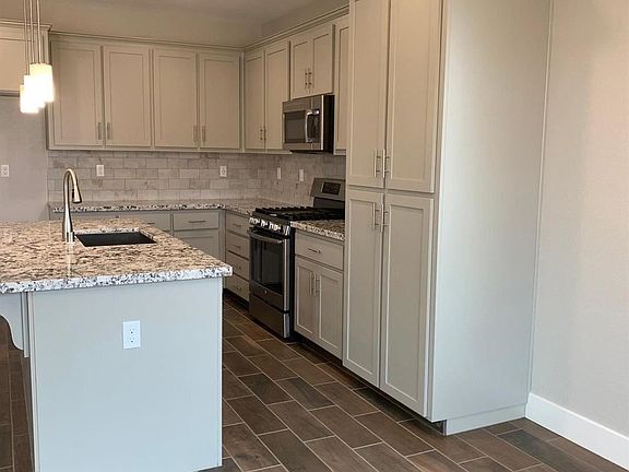 4th image of 1954 Galleria Dr Lot 52