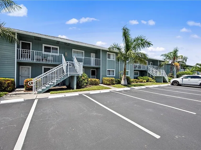 154 Cypress Way E #7 — Photo 25