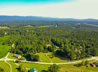 876 Flat Shoals Rd, Walhalla, SC 29691